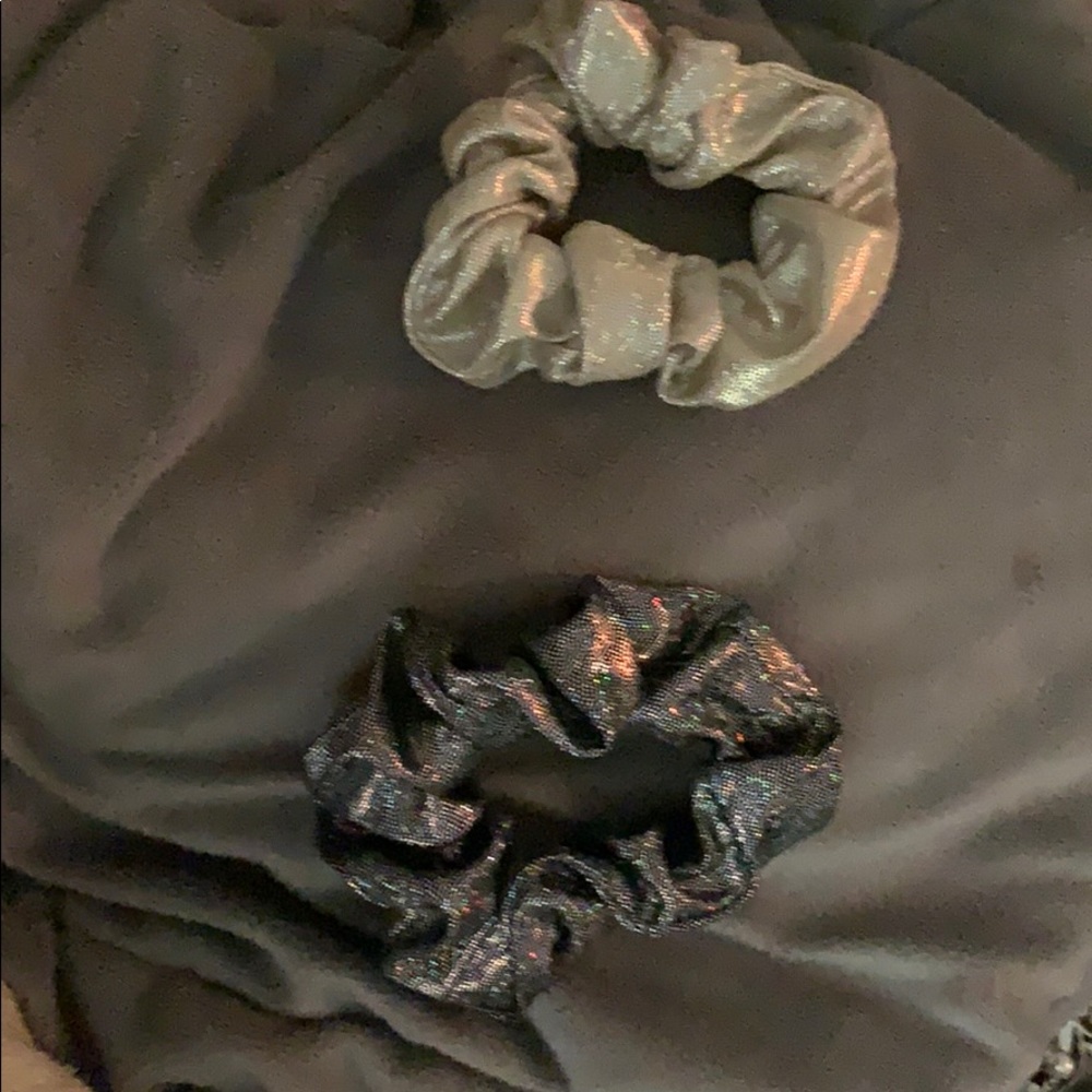 Shining  scrunchie set